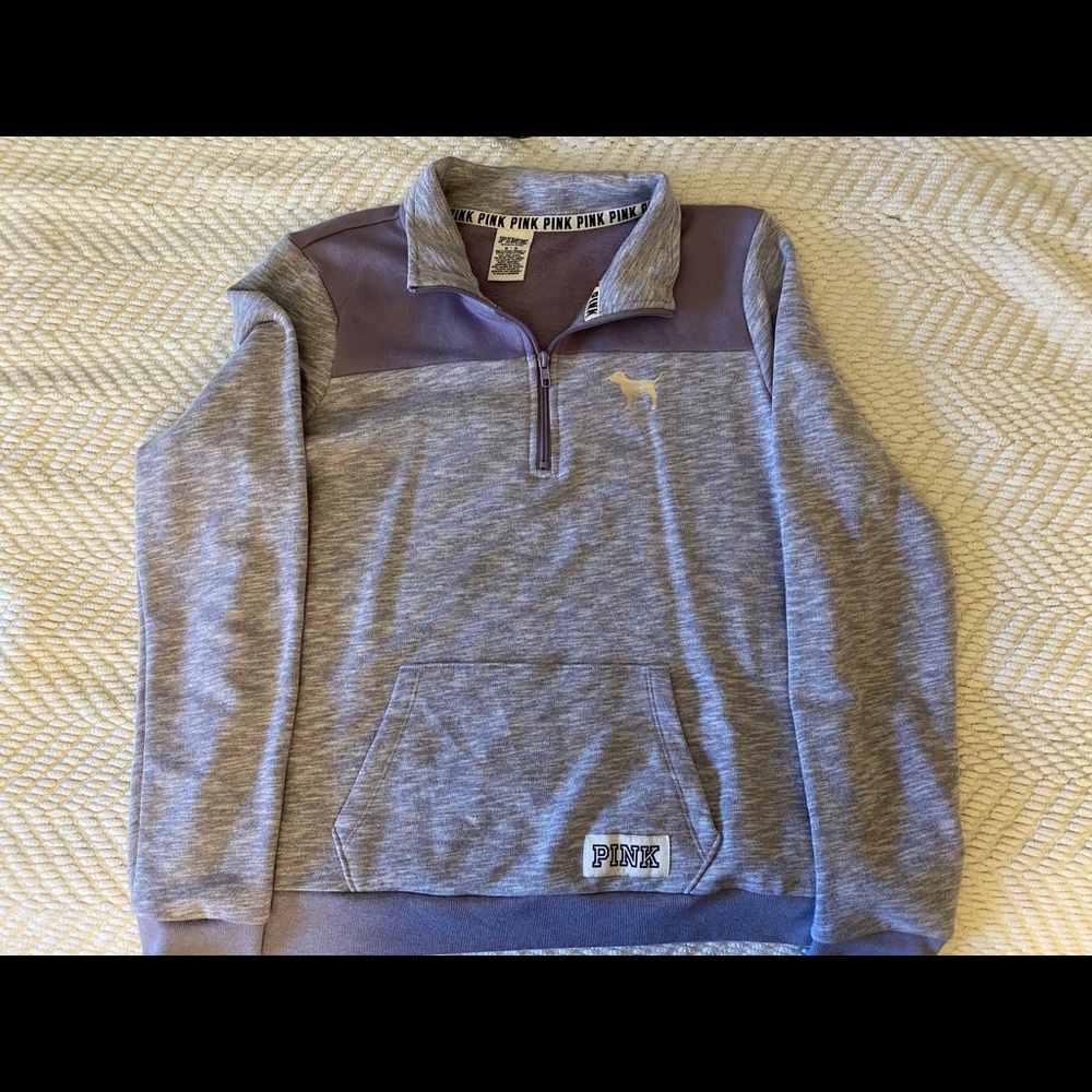 Crewneck (by: Pink)